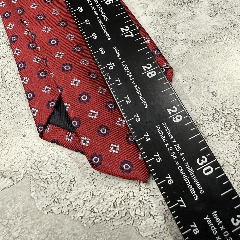 Banana Republic Silk‎ Tie Mens One Size Red Geometric Made In China Necktie
